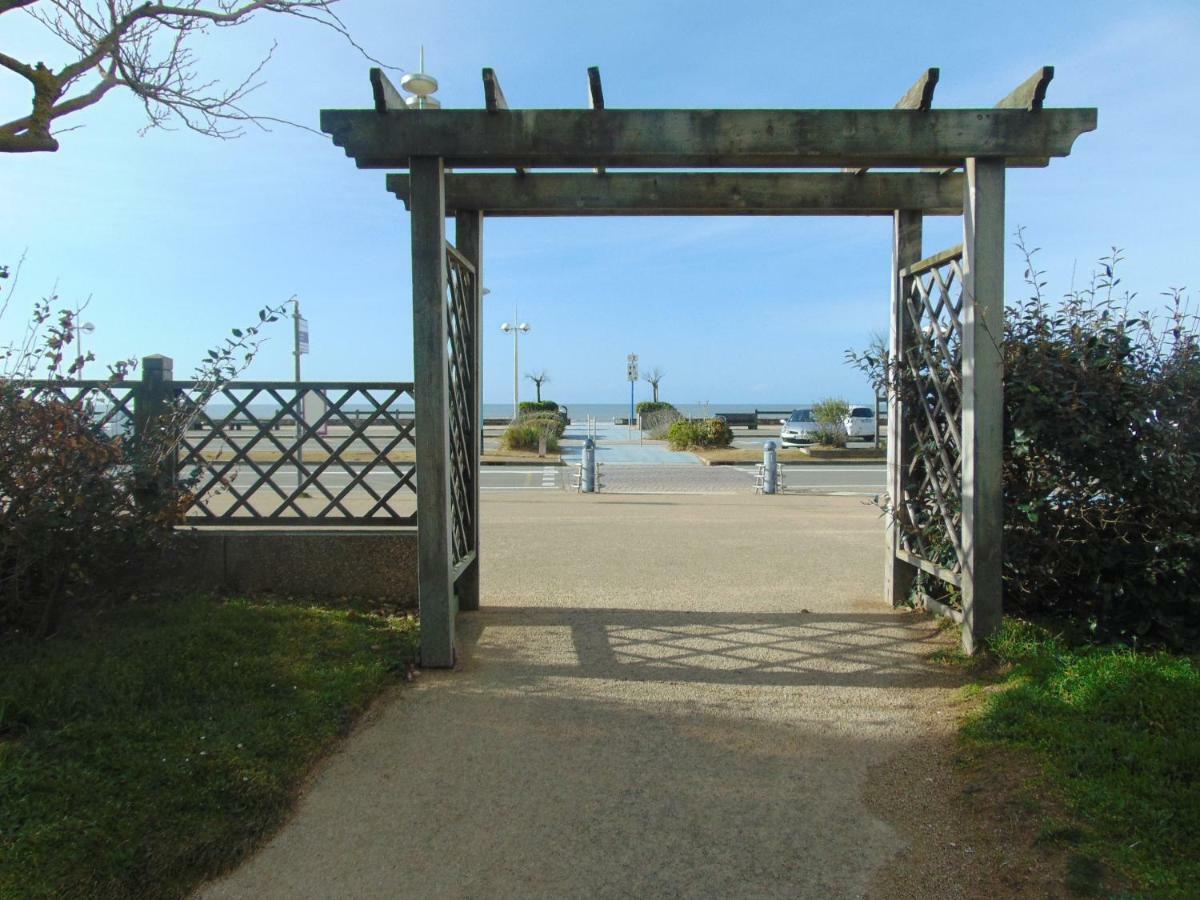 סן ז'אן דה מון Appartement Vue Sur Mer מראה חיצוני תמונה